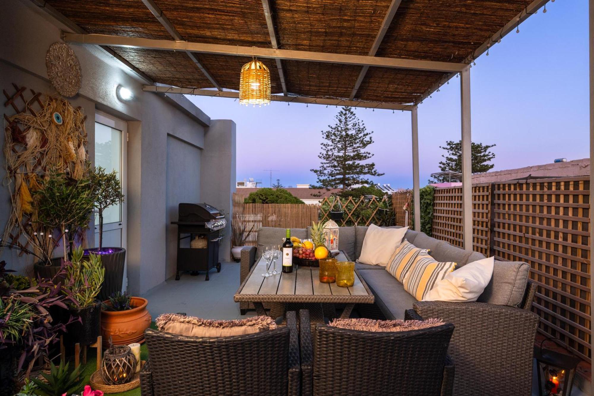 San Francisco Maizonette * Rhodes City